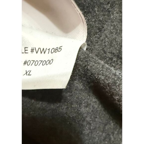 Vuori Women's Sleeveless Quarter Zip Workout Cropped Tank Top Black Size XL - Picture 5 of 6